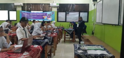 Nadiem: Sederhanakan Aturan Standar Pendidikan